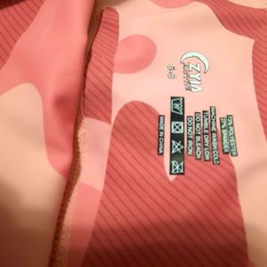 Zyia pink camo capri